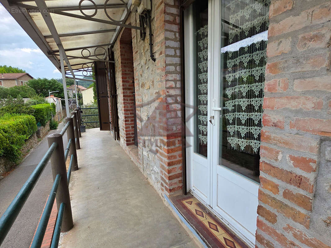 Maison a rennover - photo 11