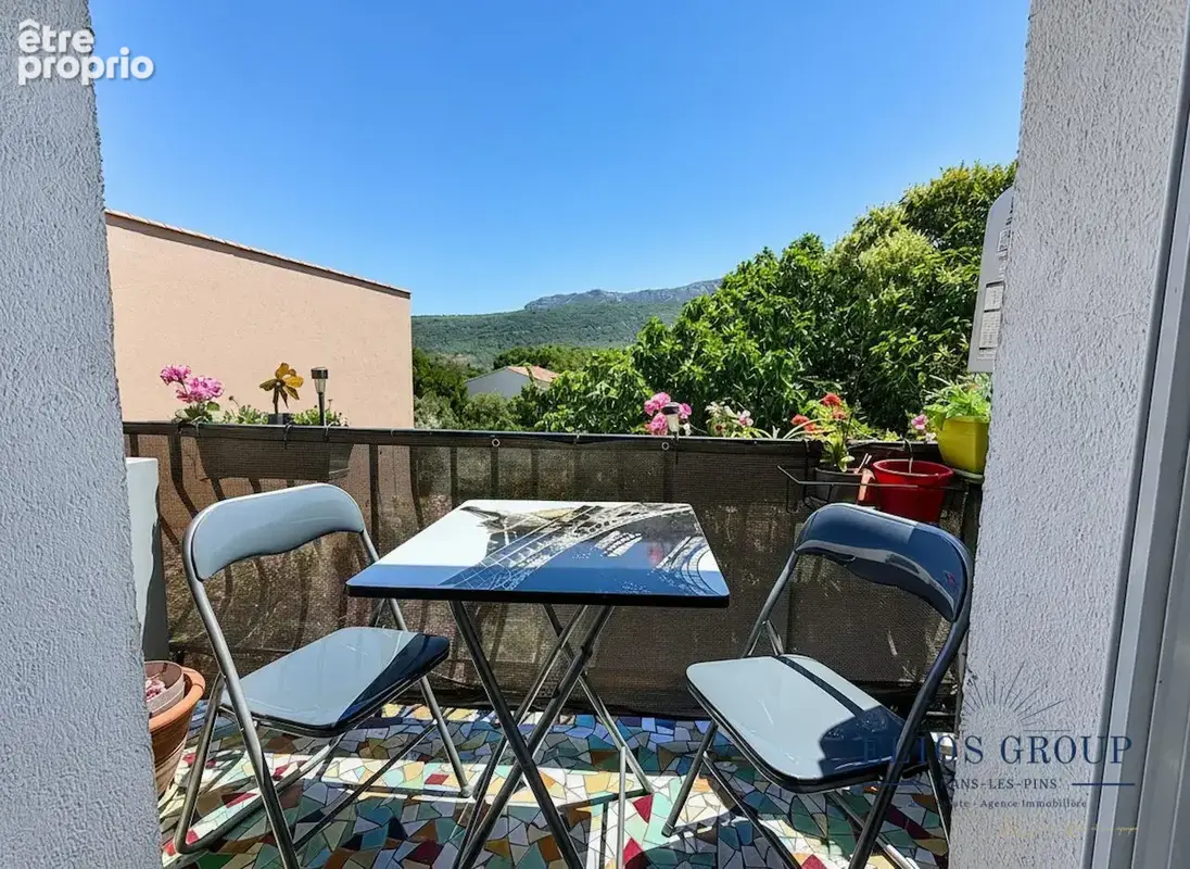 Maison à NANS-LES-PINS