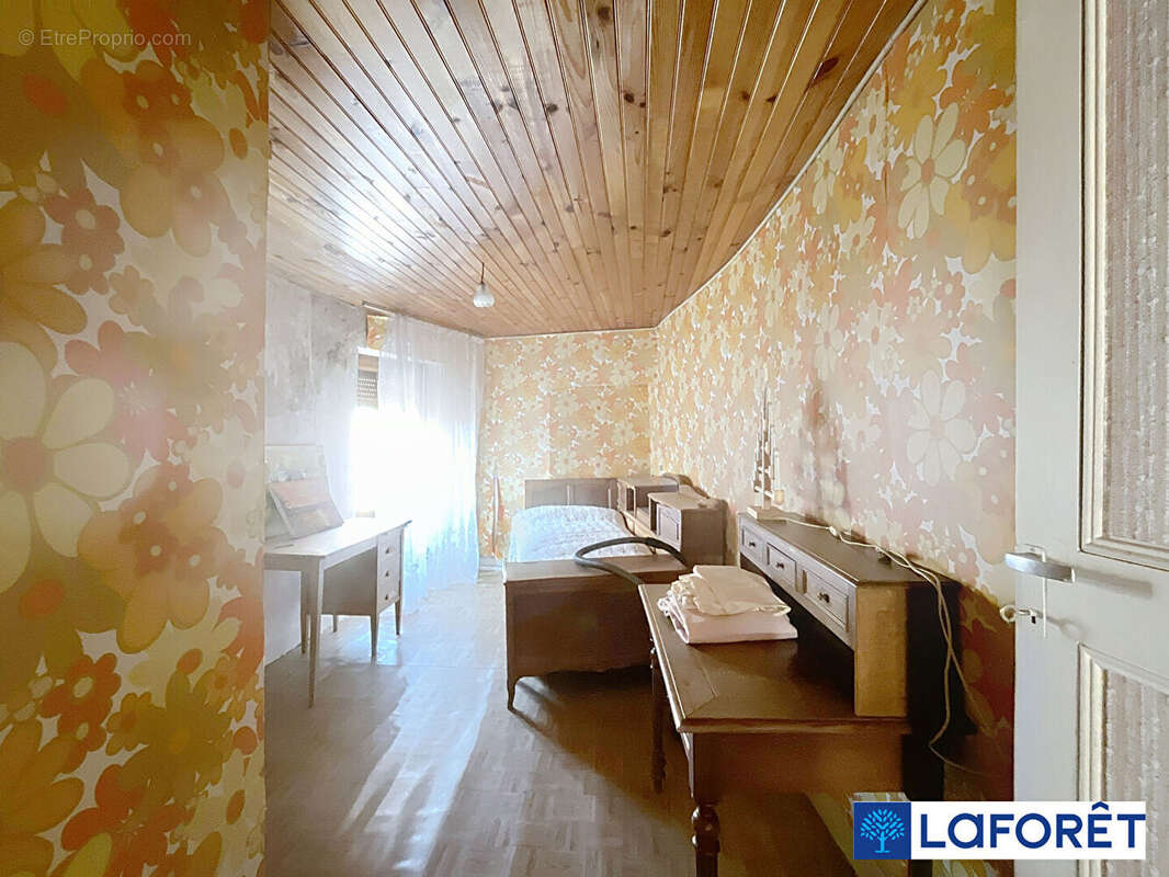 Maison à GRANCEY-LE-CHATEAU-NEUVELLE