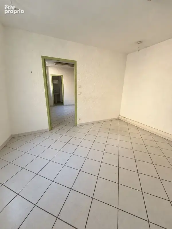 Appartement 3 pièces 90 m² à vendre à Chalon-Sur-Saone (71100) - photo 2