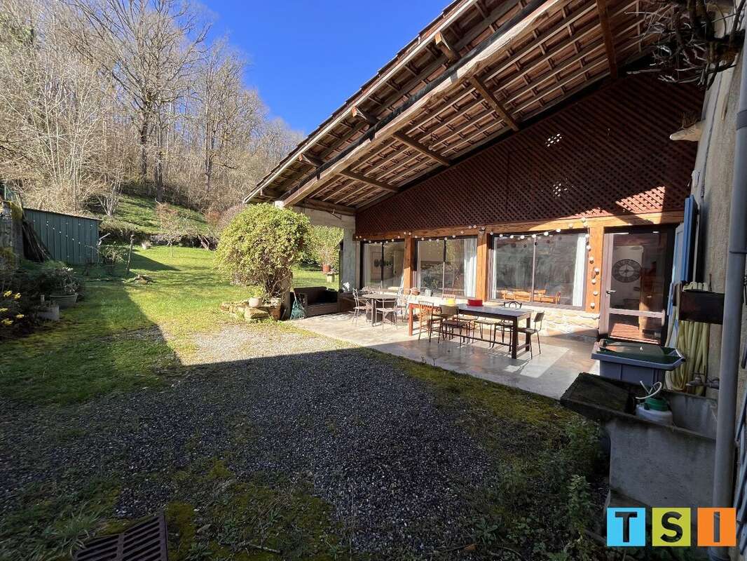 Maison à SAINT-MARCET