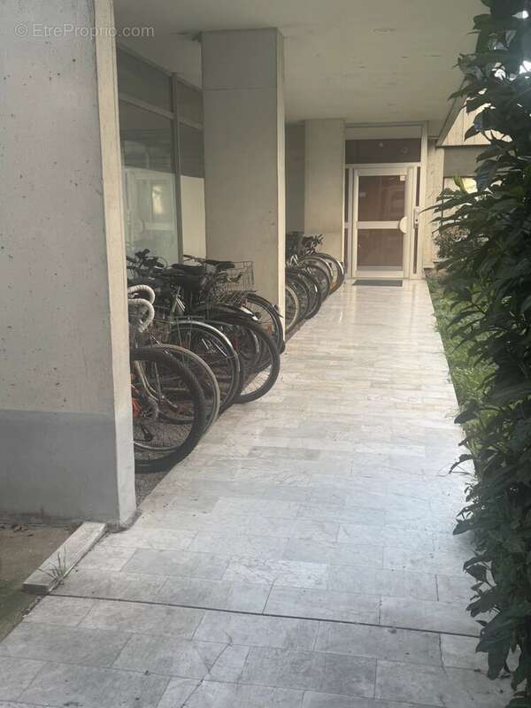 Appartement à PARIS-19E