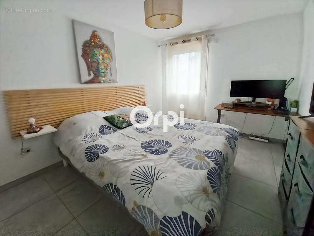 Appartement à MARSEILLE-9E