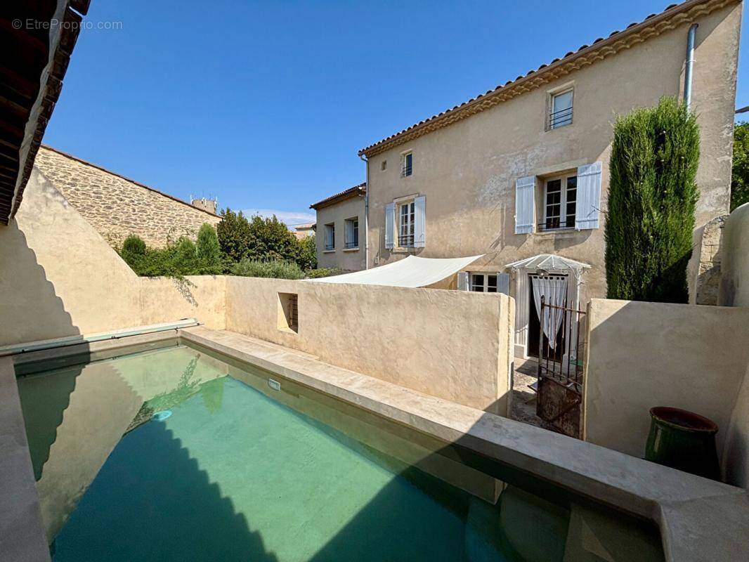 Maison à UZES
