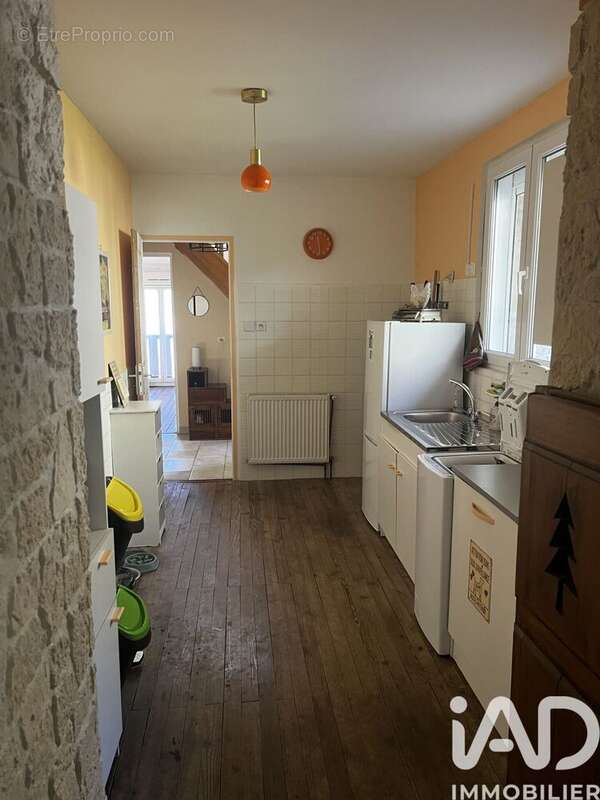 Maison 146 m² à Le Poizat  - photo 9
