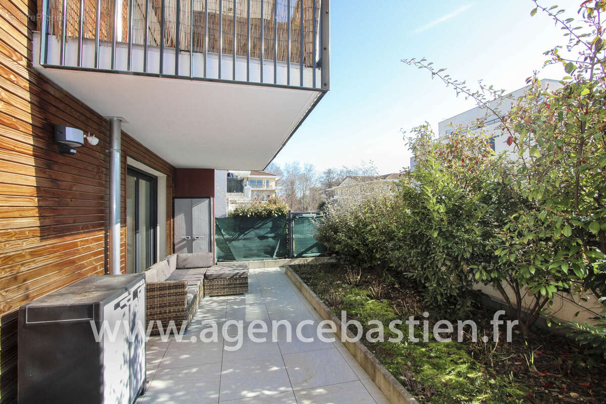 Appartement à FERNEY-VOLTAIRE