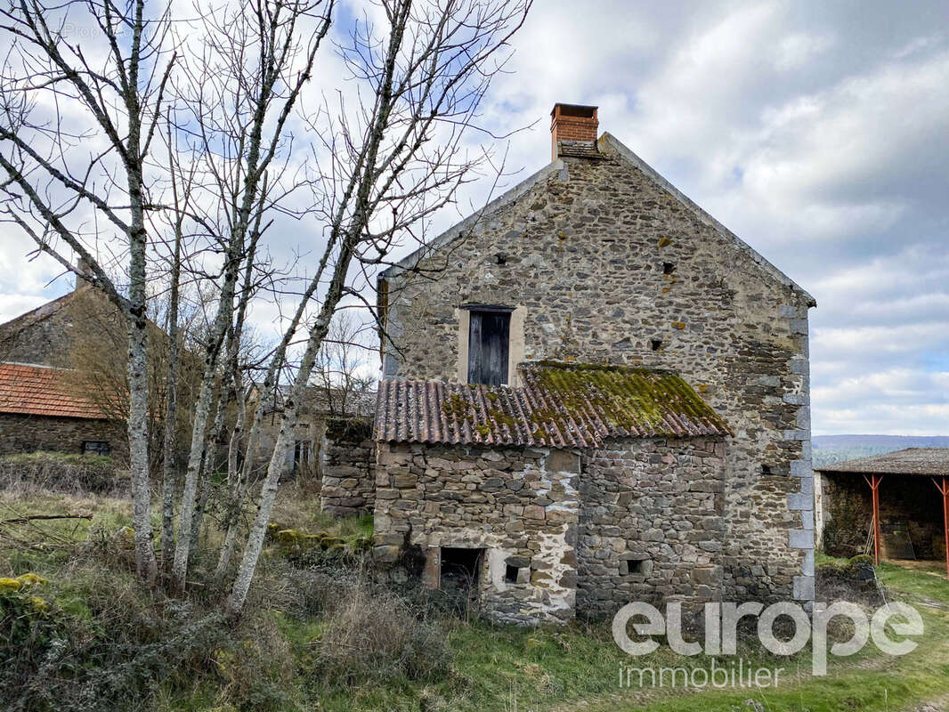 Maison à SAINT-ANDRE-EN-MORVAN