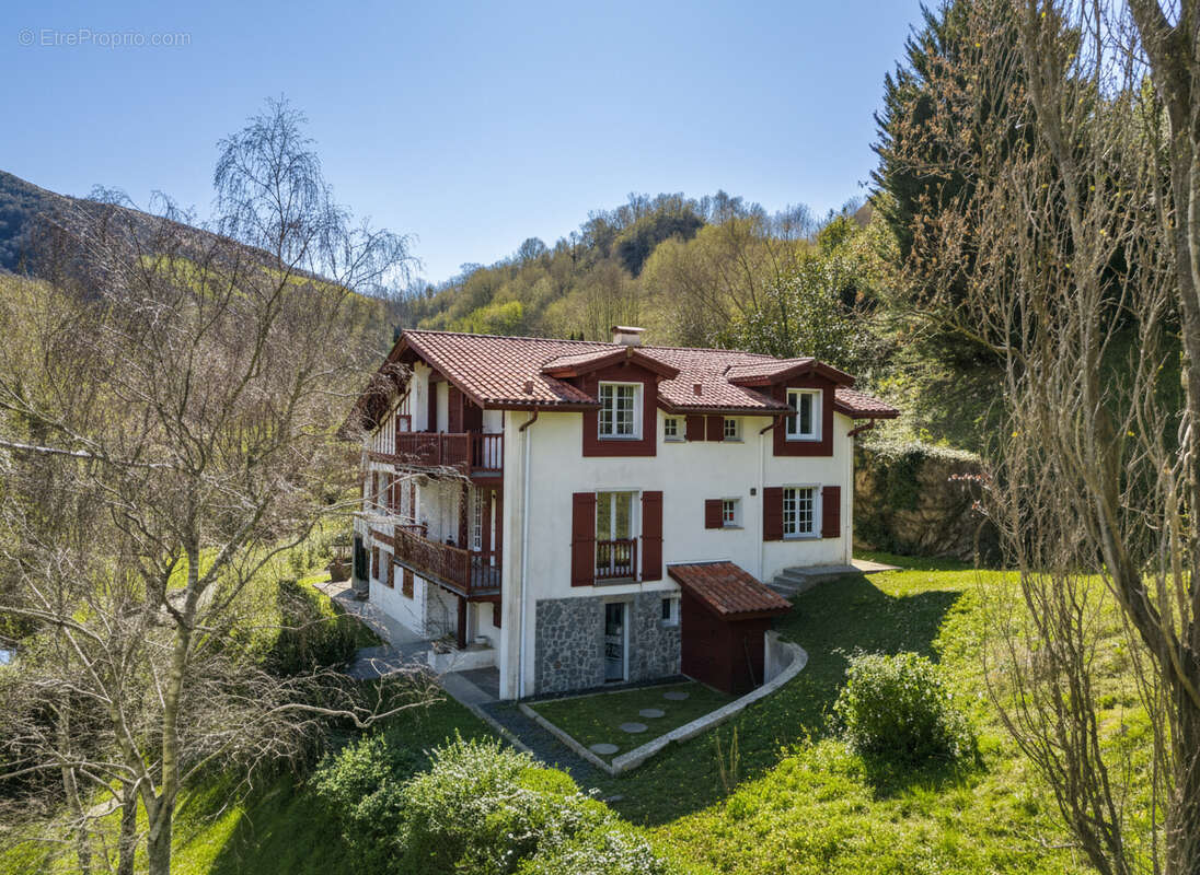 Maison à BIDARRAY