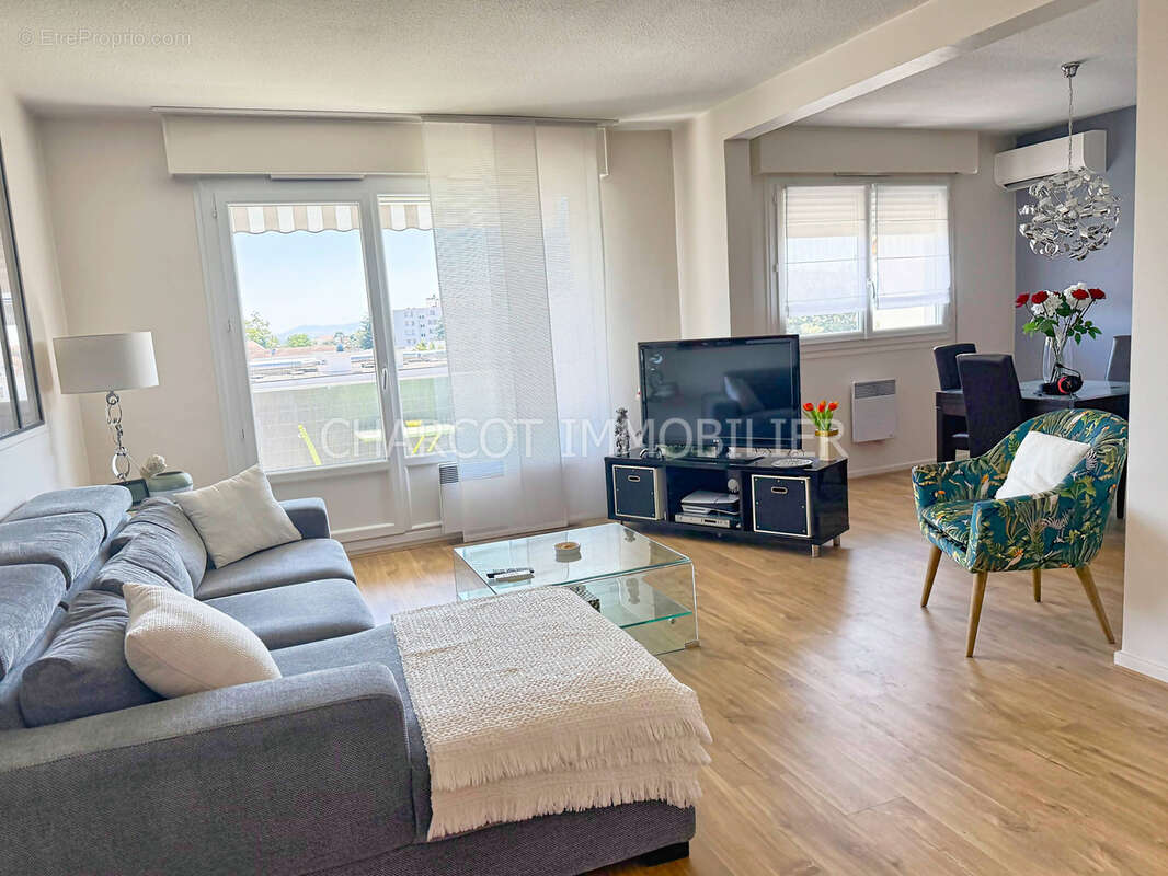 LYON 5ème   Exclusivité  Appartement T4 traversant au dernier étage avec ascenseur - photo 5