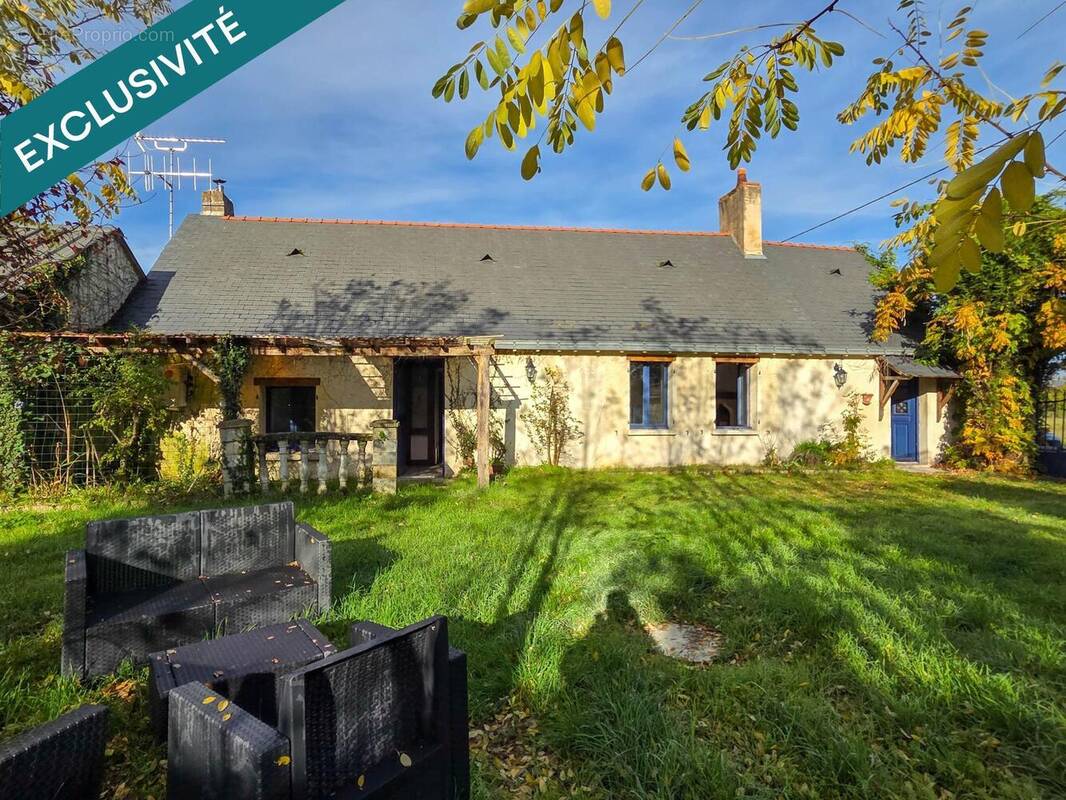 Photo 1 - Maison à LONGUE-JUMELLES