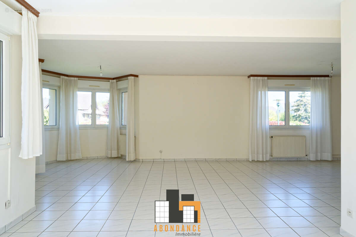 Maison à LA WANTZENAU