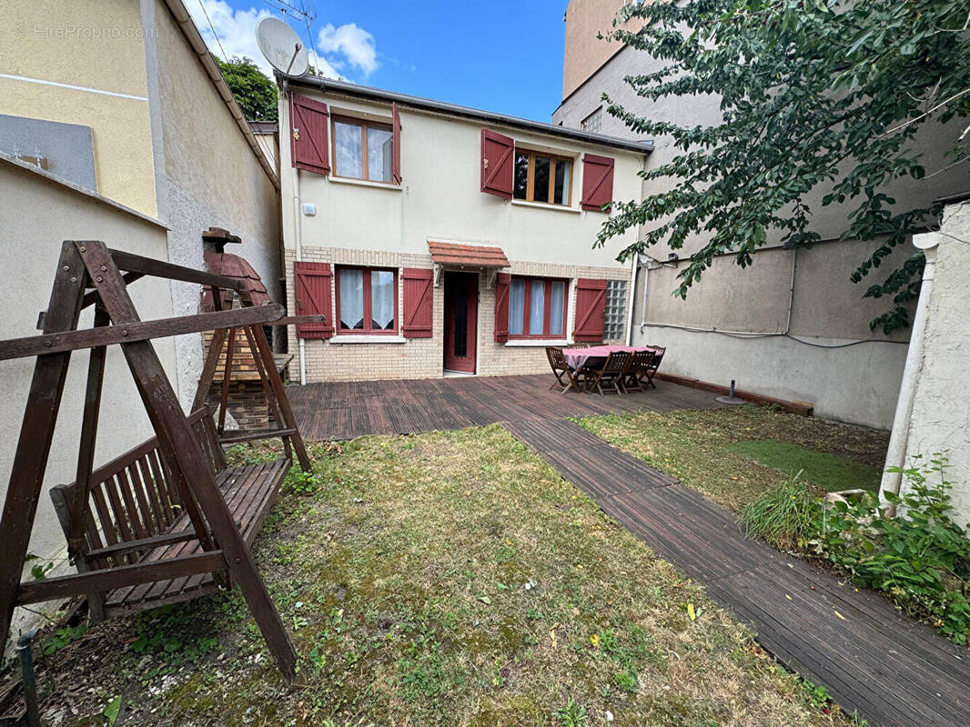 Maison à NOISY-LE-SEC