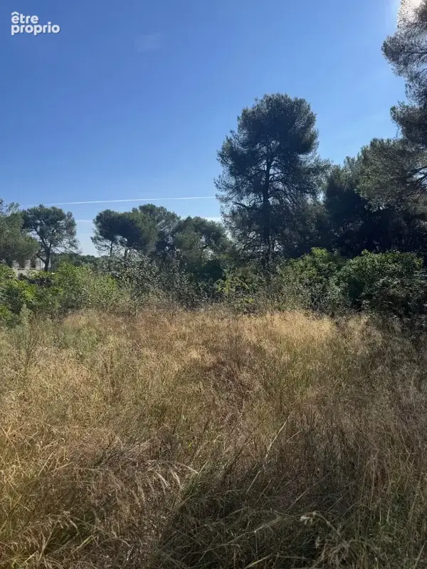 Terrain à AIX-EN-PROVENCE