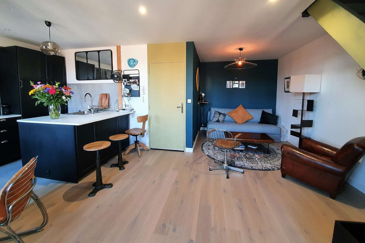 Appartement à BORDEAUX