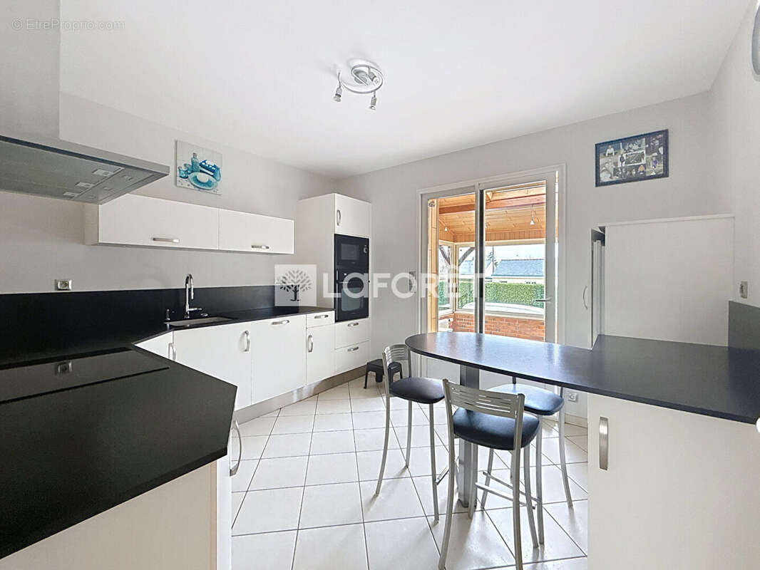 Maison à DOUE-LA-FONTAINE