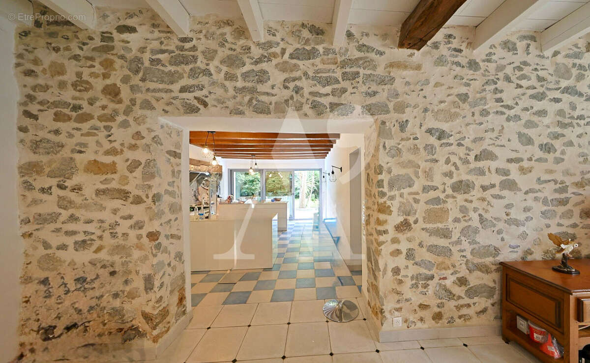 Maison à SAINT-MARTIN-DE-HINX