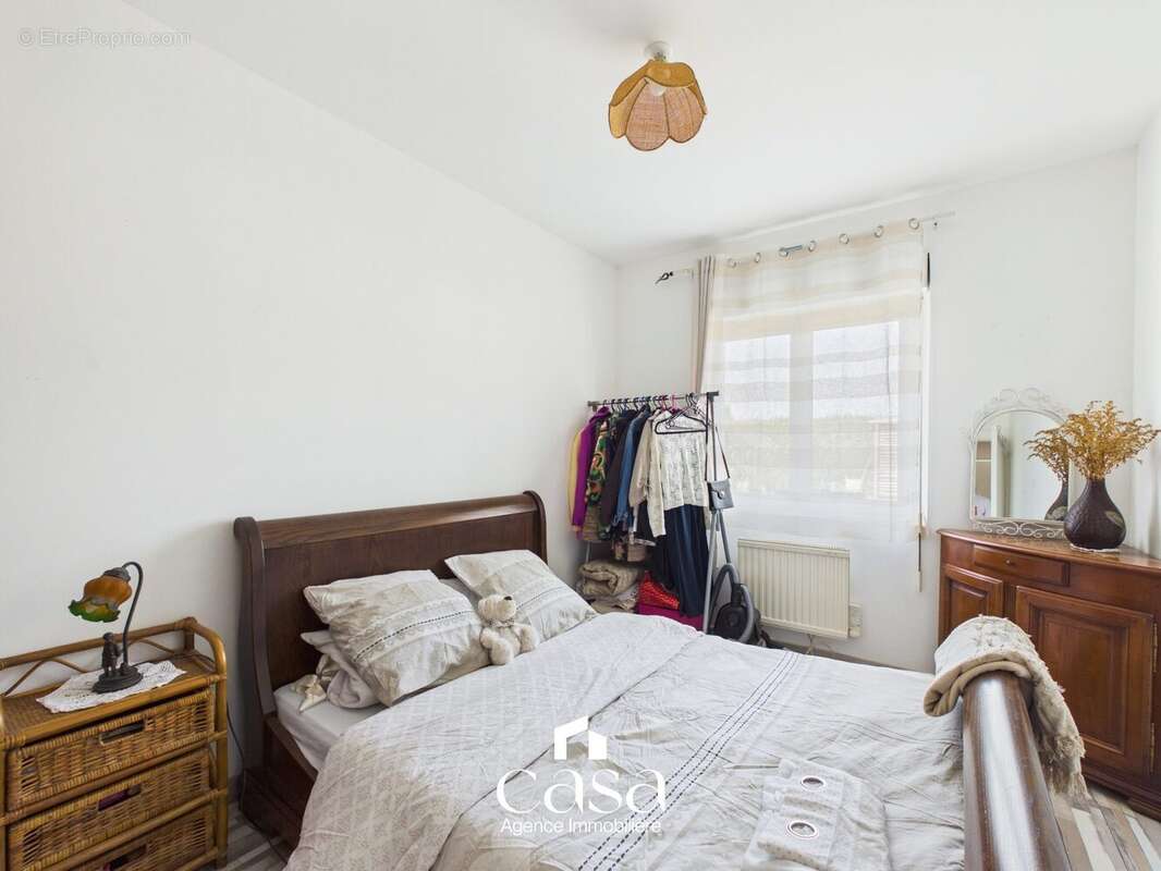 Maison 104 m² à Epaney  - photo 5