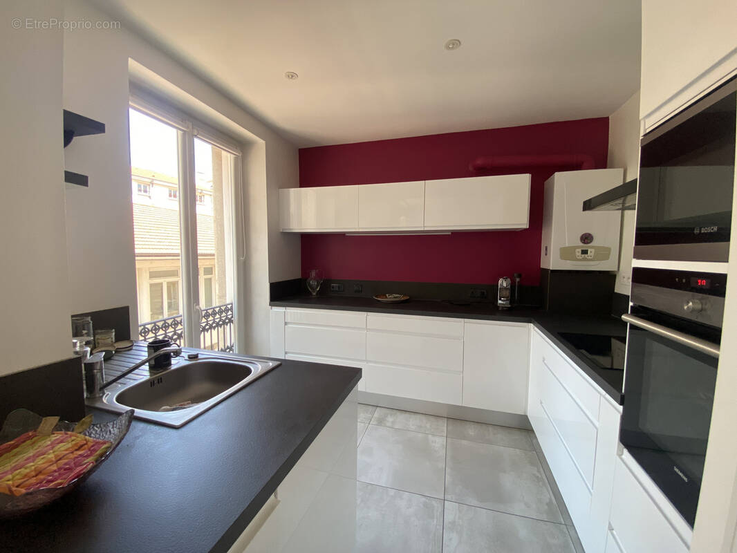 Appartement à SAINT-ETIENNE