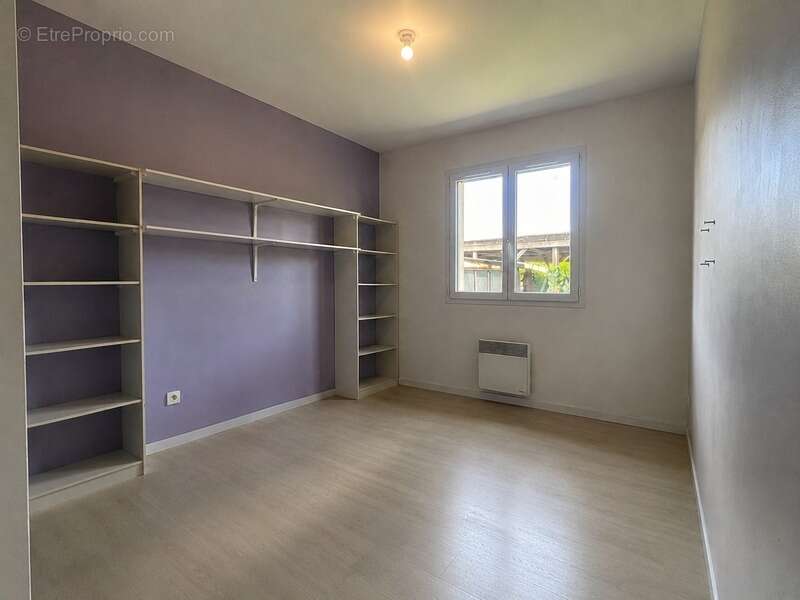 Moulis-en-Médoc – Plain-pied en parfait état, 3 chambres, cuisine neuve et climatisation - photo 4