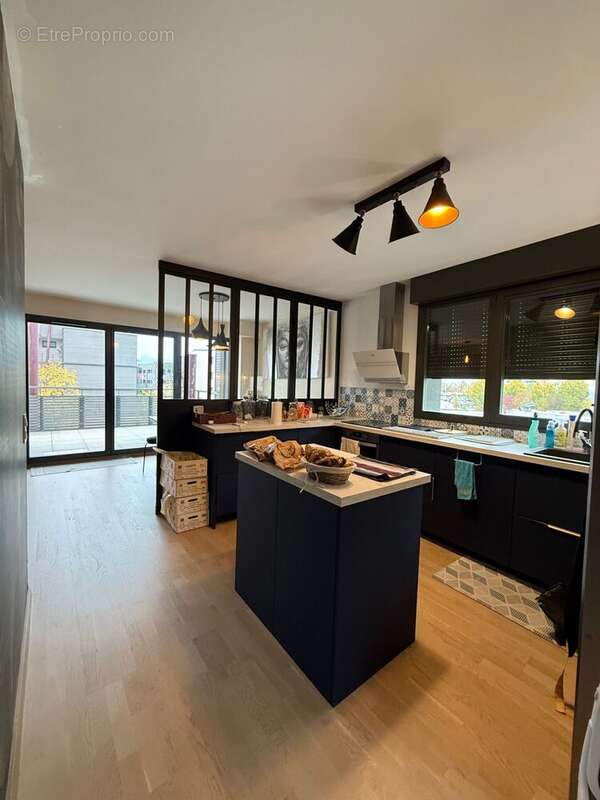 Appartement à CROLLES