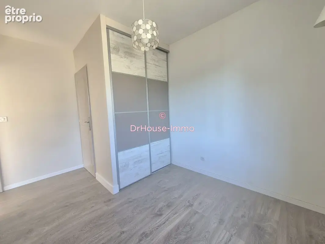 Maison 91 m² à Saint-Remy  - photo 18
