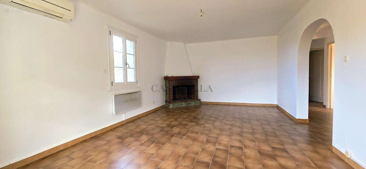 Maison à ALATA