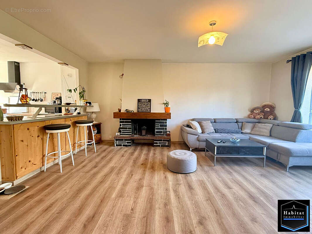 Maison à NANTEUIL-LE-HAUDOUIN