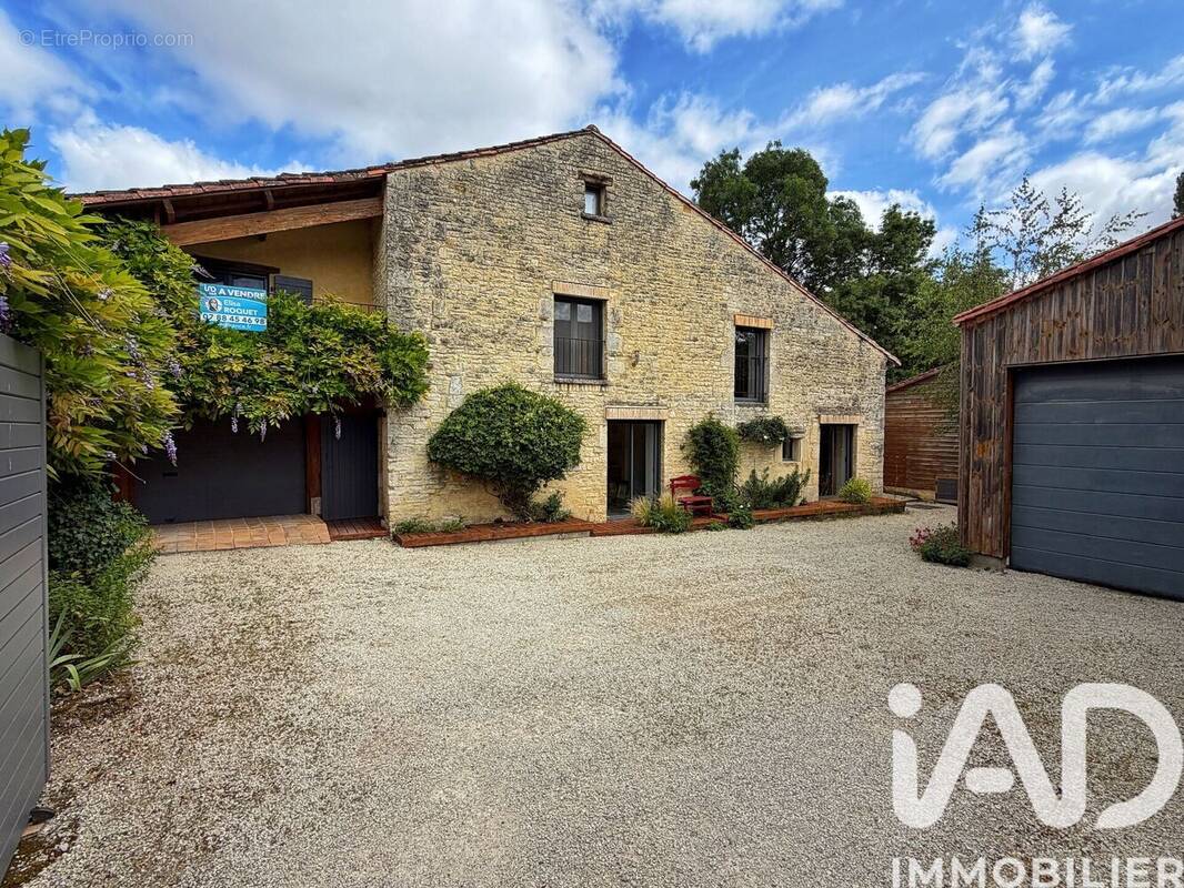 Photo 1 - Maison à TUSSON