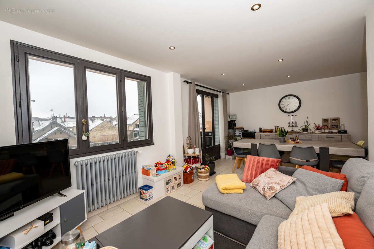 Appartement à PONTARLIER