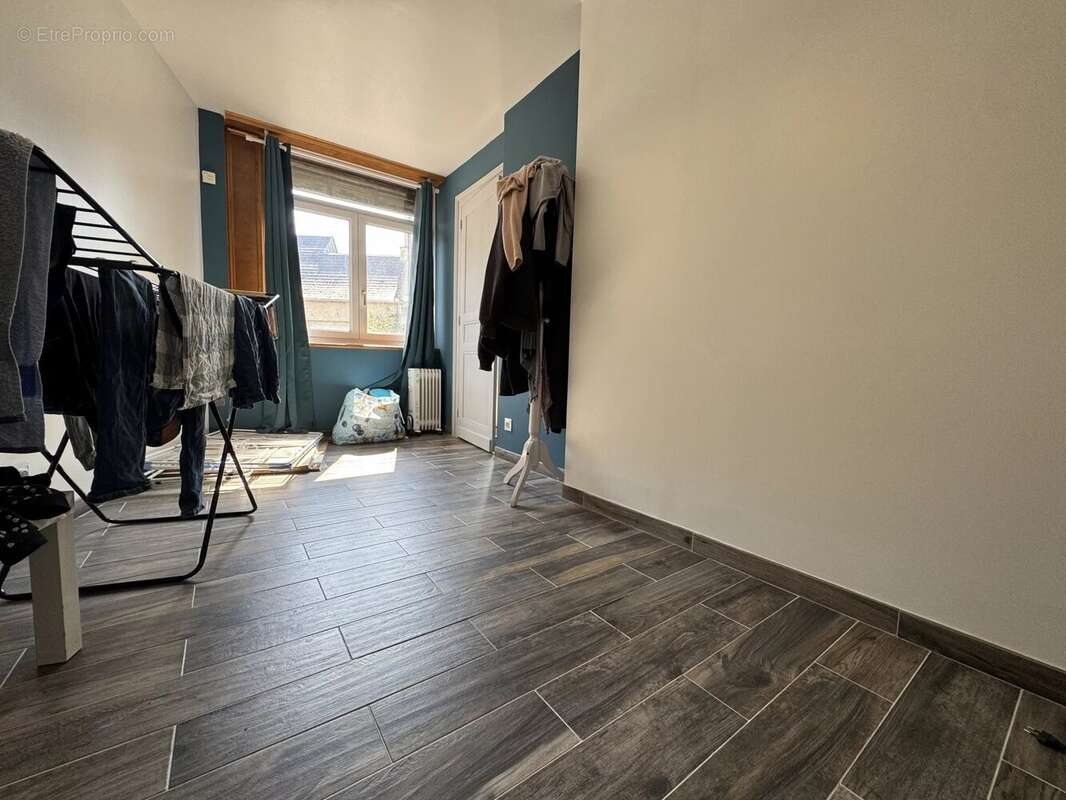 Maison à WALINCOURT-SELVIGNY