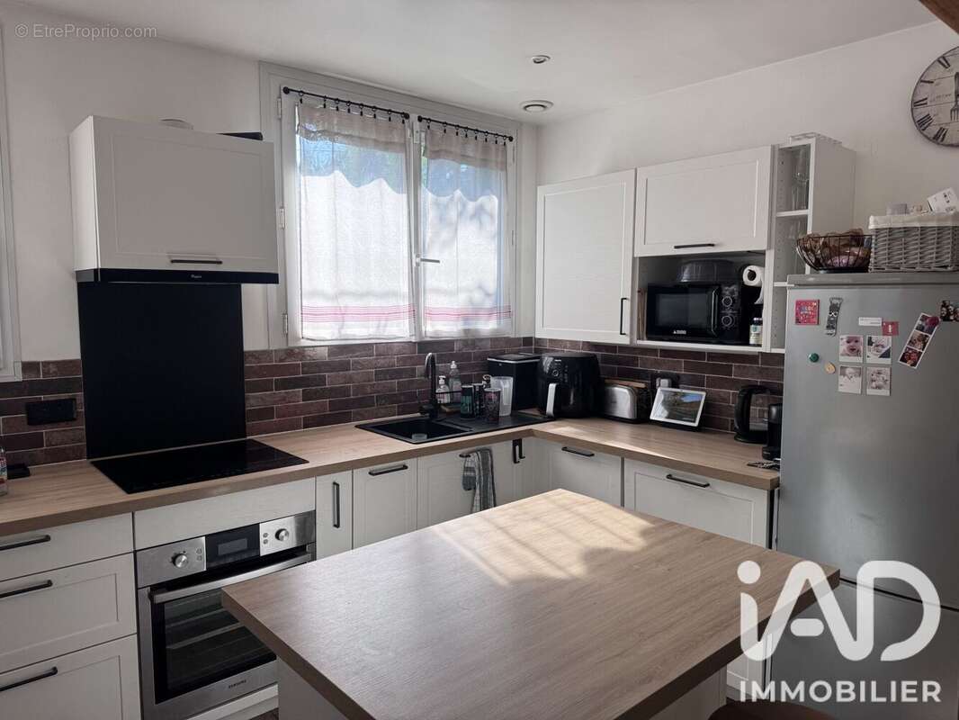 Maison 70 m² à Argenteuil  - photo 4