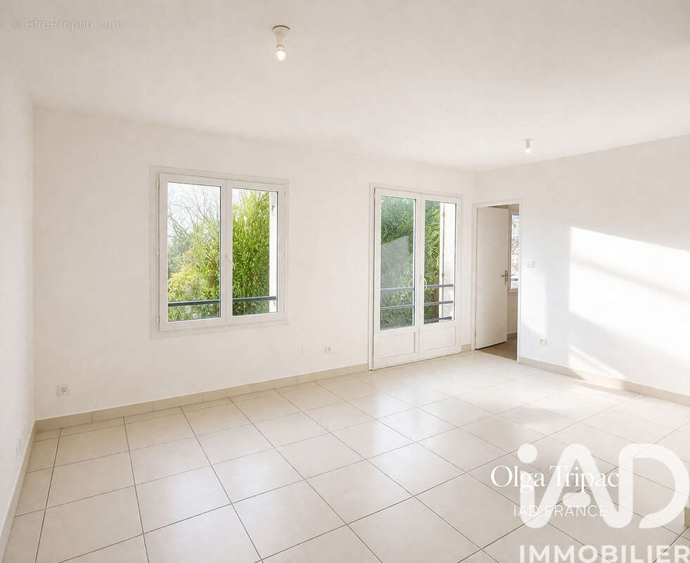 Photo 2 - Maison à BOUSSY-SAINT-ANTOINE