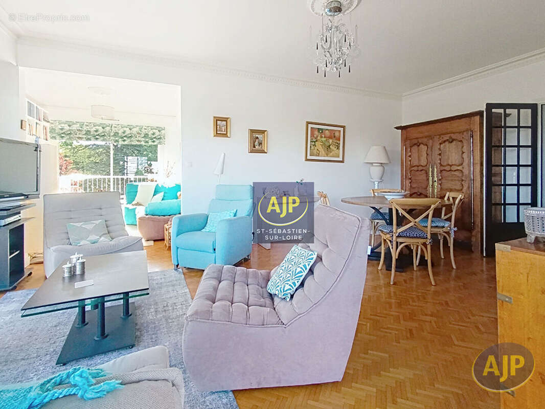 Bord de Loire T5 3 chambres 117m² - photo 7
