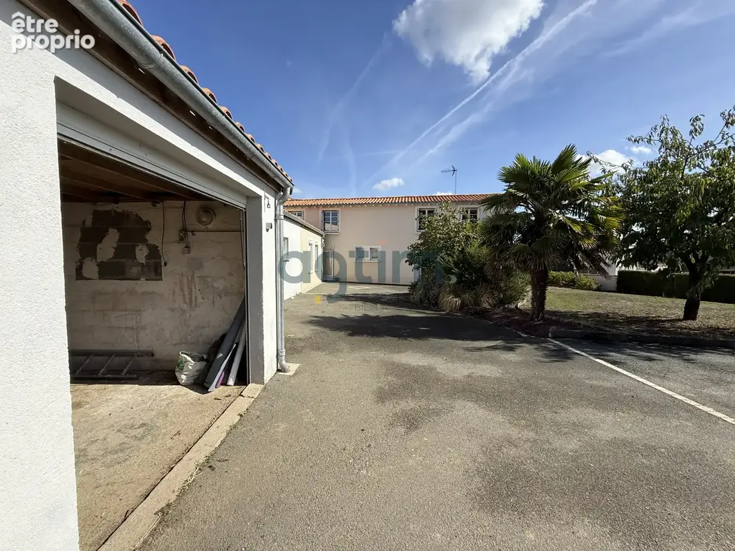 Chavagnes-en-Paillers, centre, maison 141m2 hab, 4 chambres, garage, dépendances, terrain 787m2, clos - photo 20