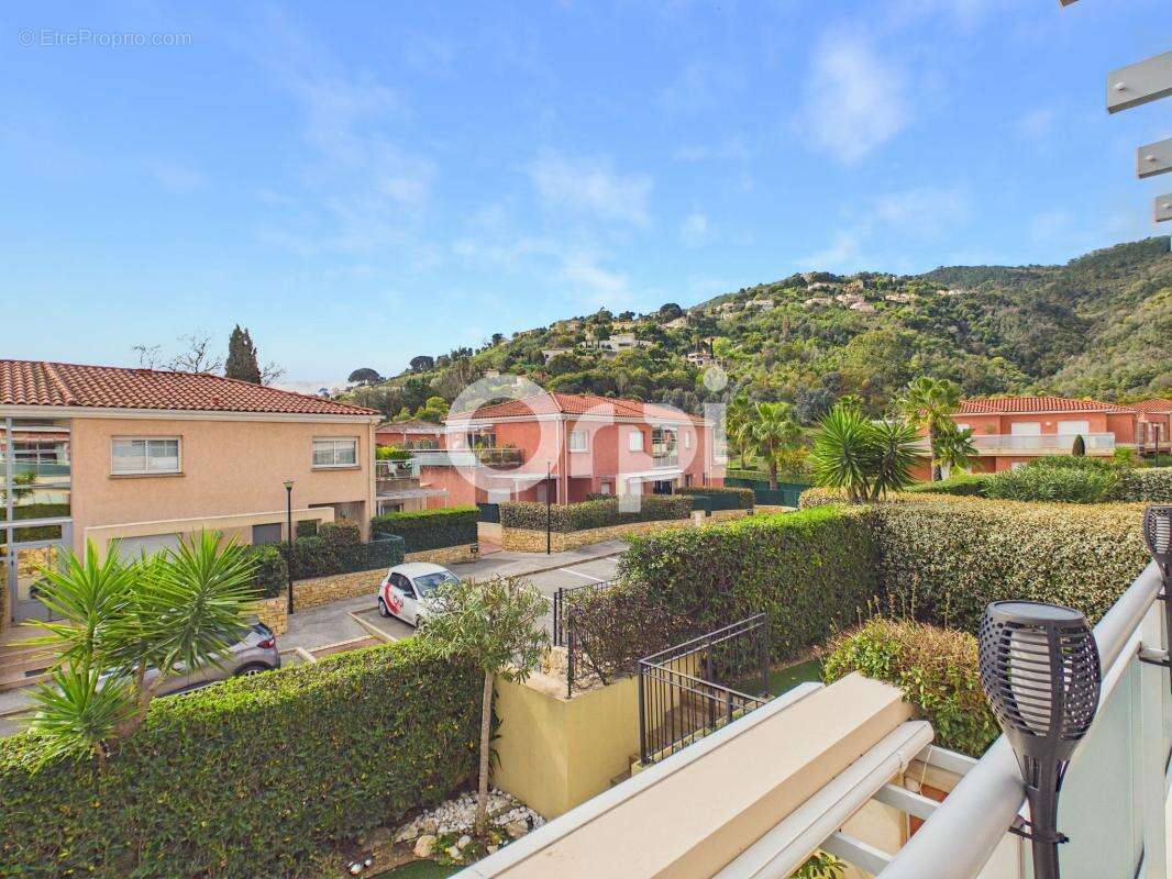 Appartement à MANDELIEU-LA-NAPOULE