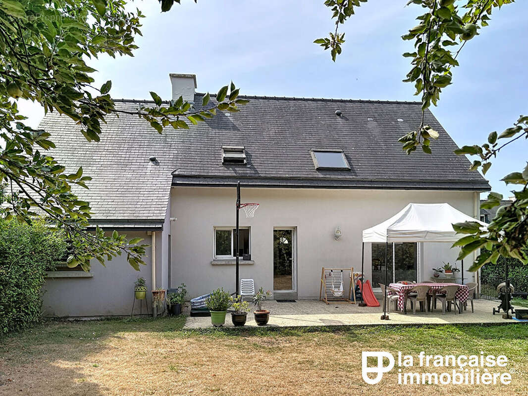 A VENDRE - CHAVAGNE - Maison indépendante 7 pièces - garage double - photo 9