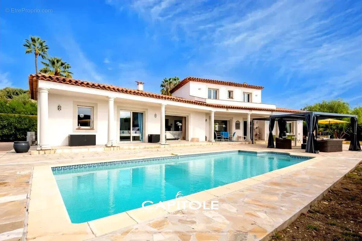 Maison à ANTIBES