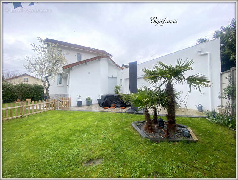 Maison à AULNAY-SOUS-BOIS