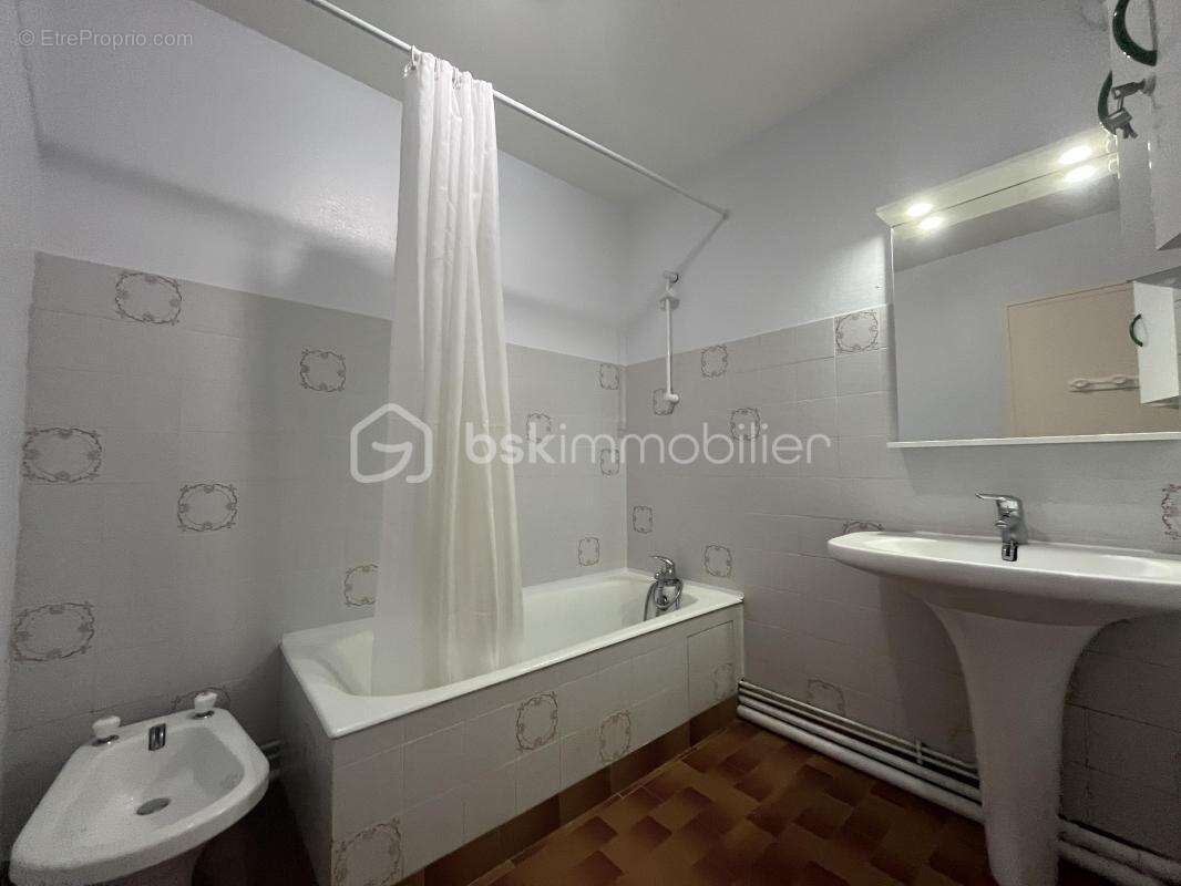 Appartement à MEYLAN