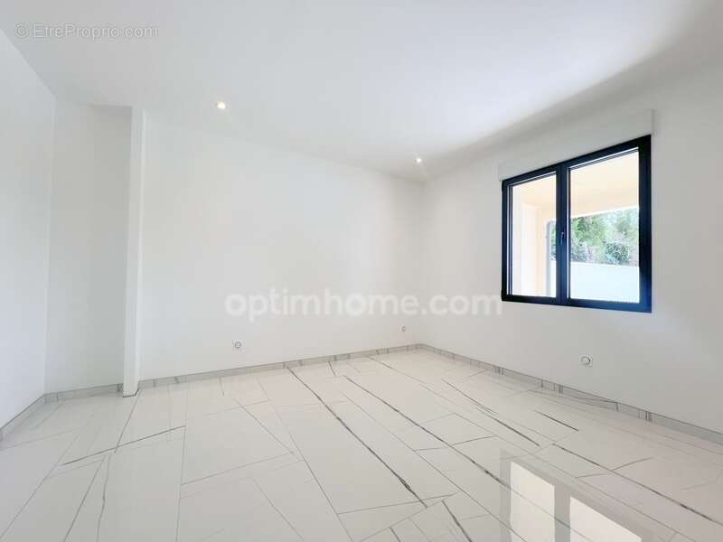 Maison récente 115 m² – 3 chambres – Terrain 762 m² – Noyers-sur-Cher – Aucun travaux - photo 9