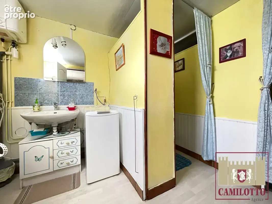 Maison Proche de Nogent le Roi 5 pièce(s) - photo 13
