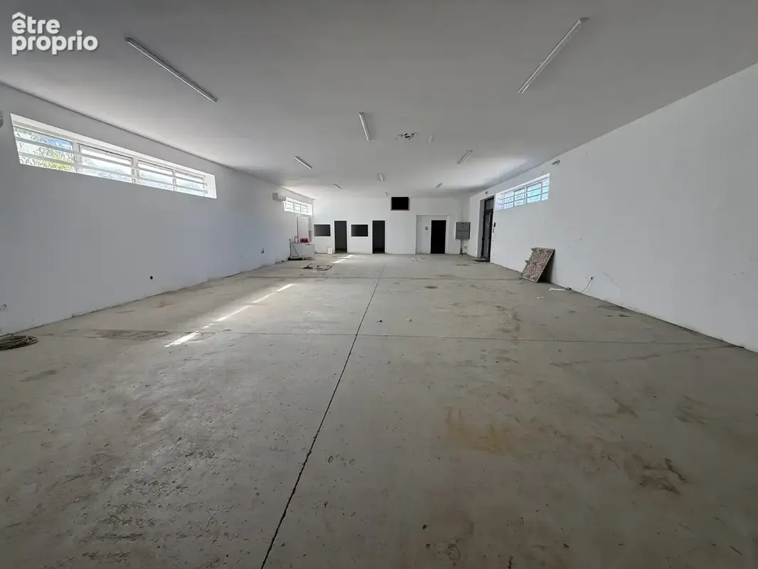Commerce 384 m² à vendre à Castelnaudary (11400) - photo 7