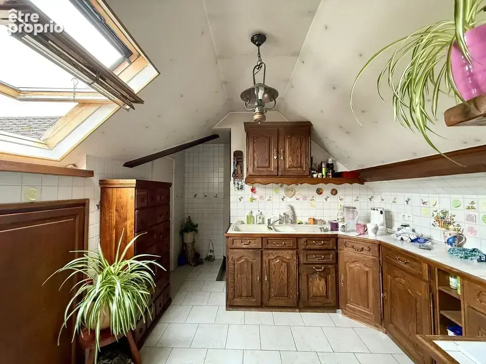 Pavillon familial, grand garage, appartement sur grand terrain - photo 18