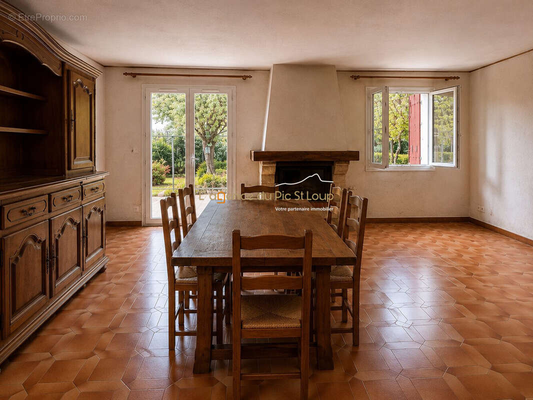 Maison à SAINT-GELY-DU-FESC