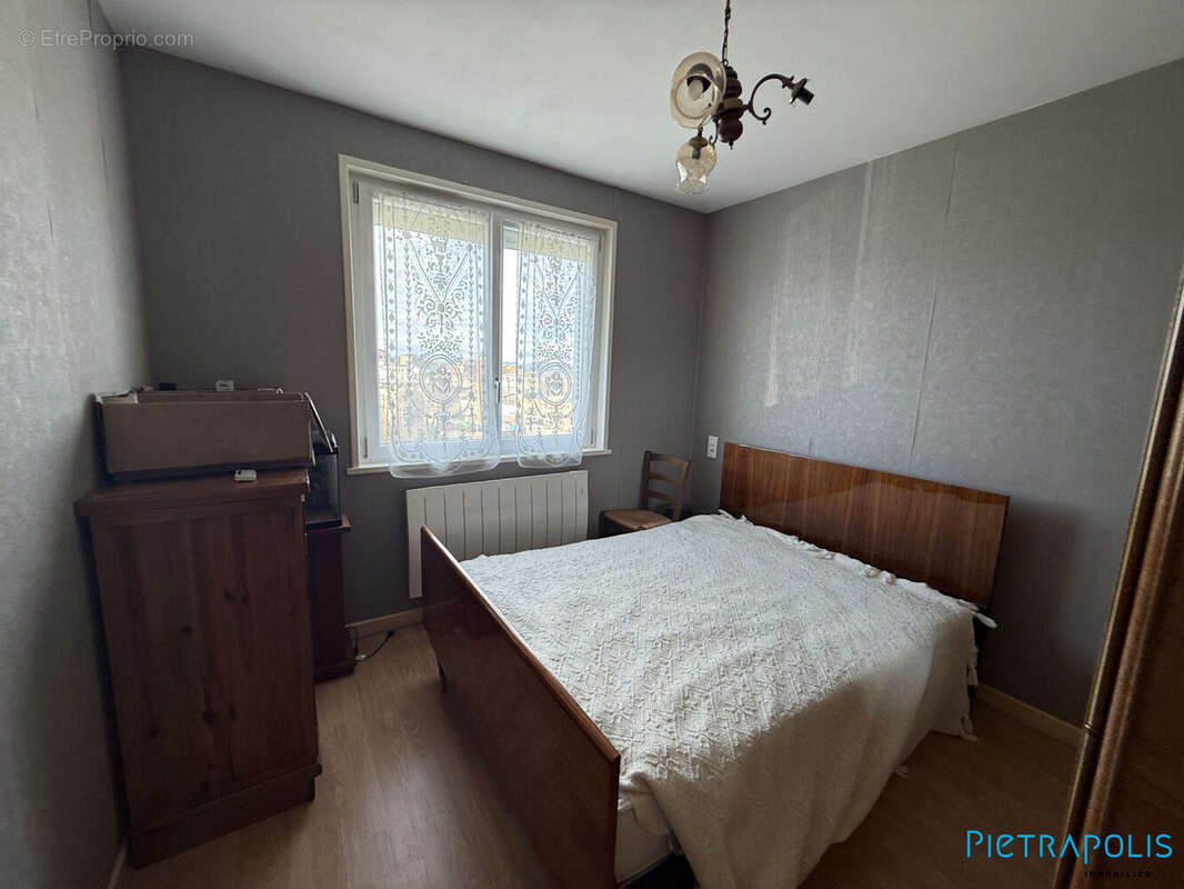 Maison 95 m² à Saint-Jean-La-Bussiere  - photo 7