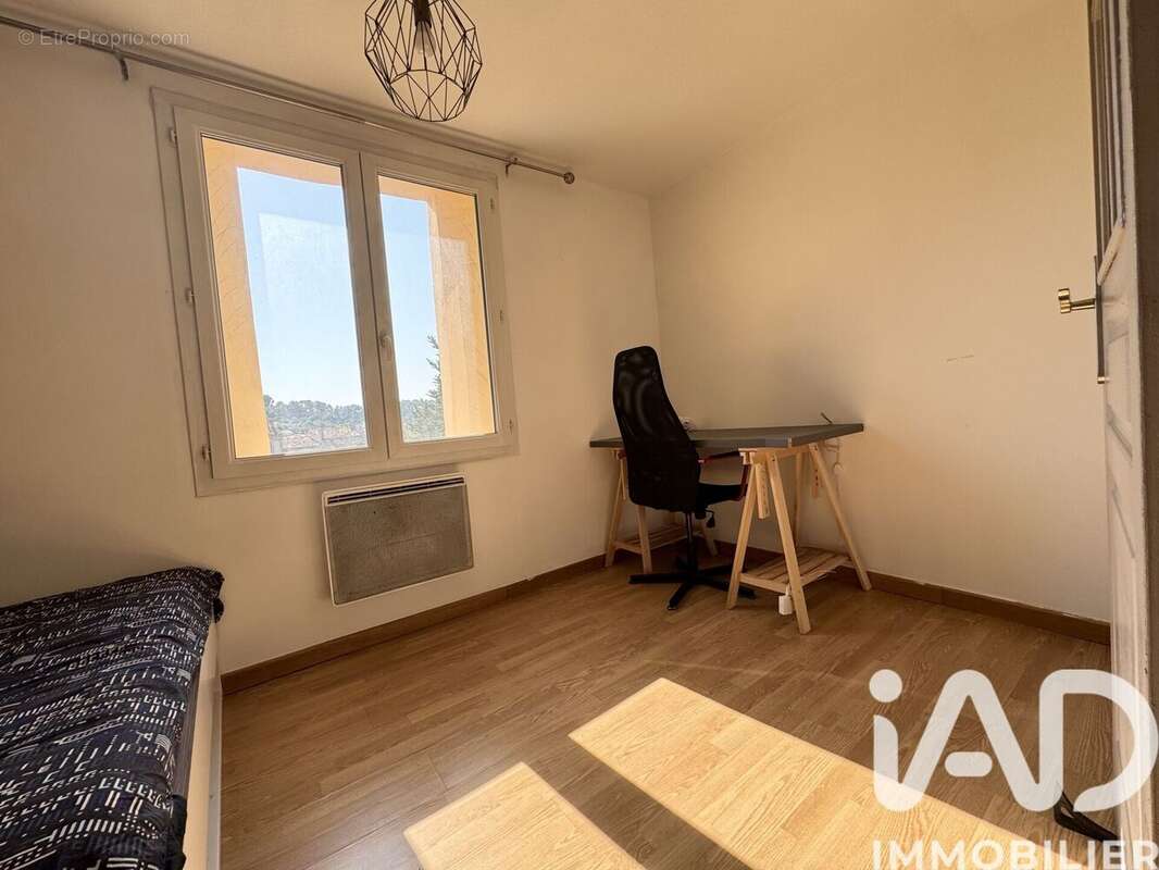 Photo 6 - Appartement à OLLIOULES