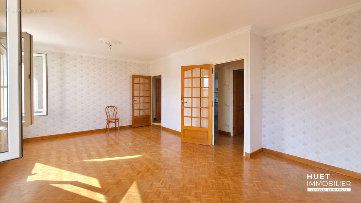 Appartement à BRUZ