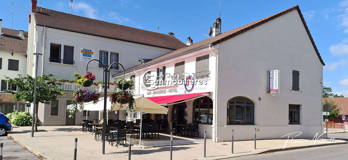 Commerce à LOUHANS