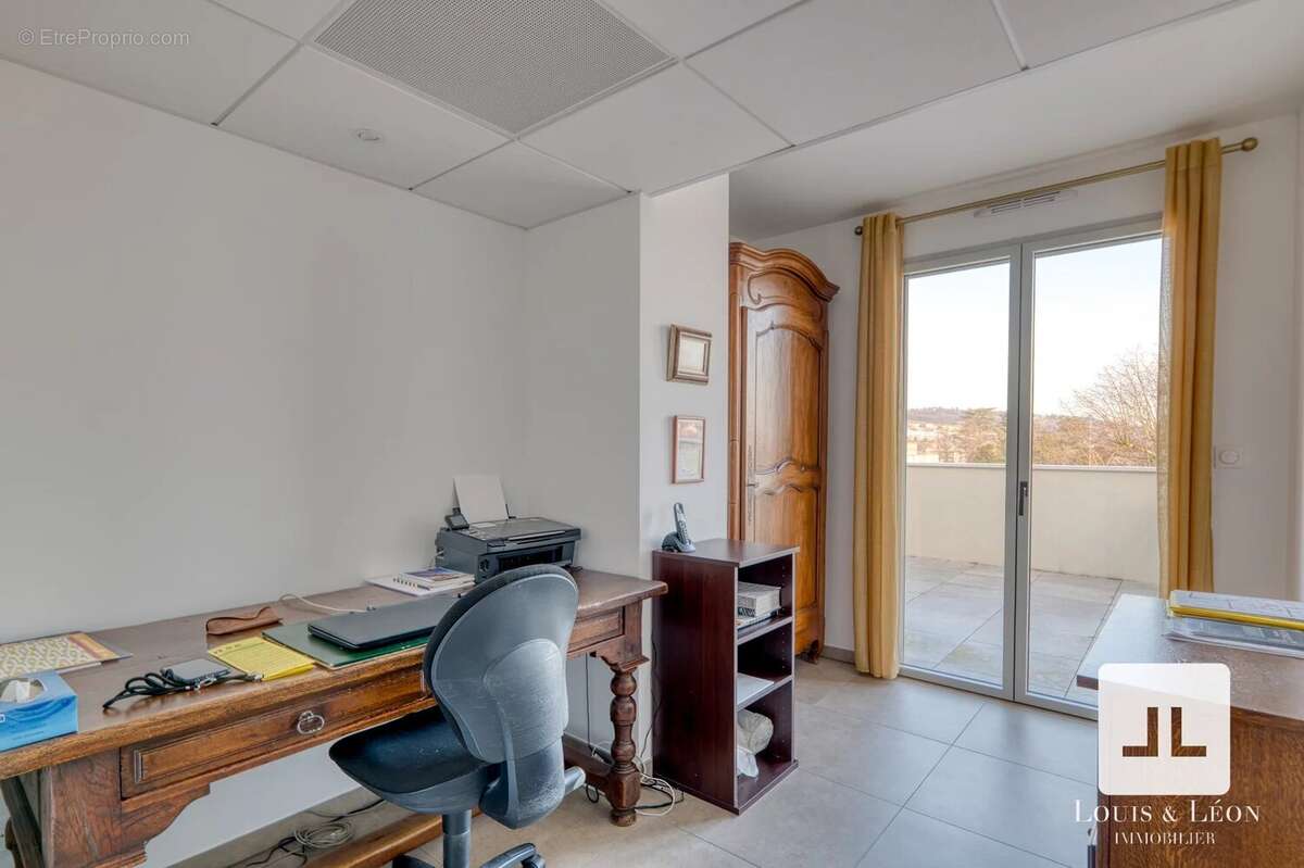 Appartement à ANSE