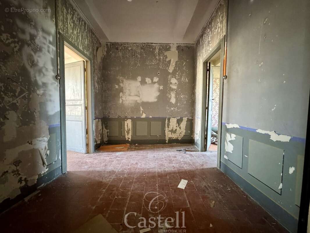 ***maison de caractère avec jardin et remise  fort potentiel au cur de pomérols*** - photo 12